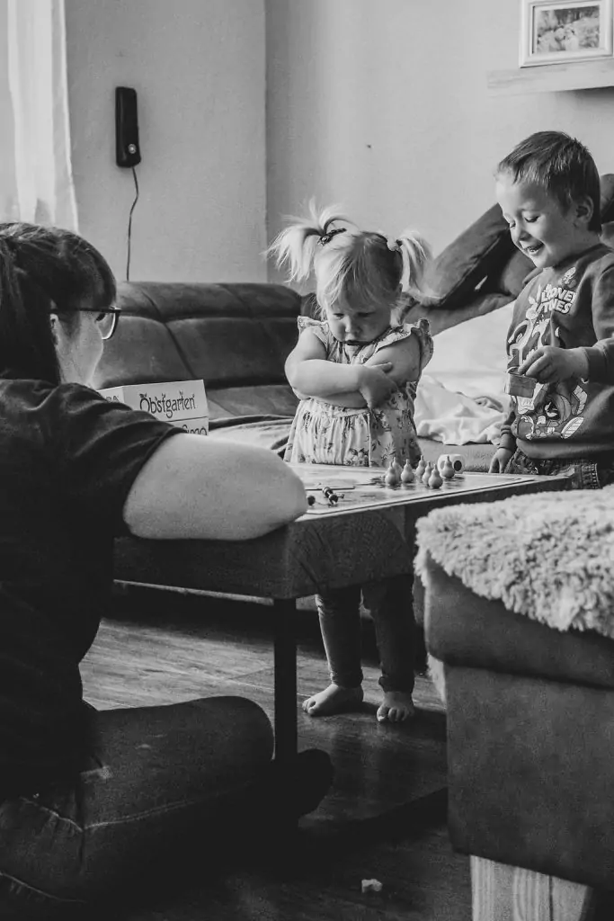 Familienbilder zu Hause