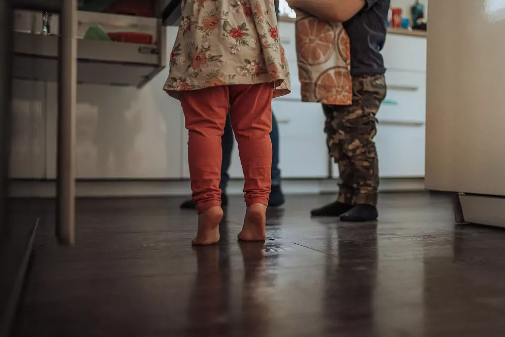 Familienbilder zu Hause